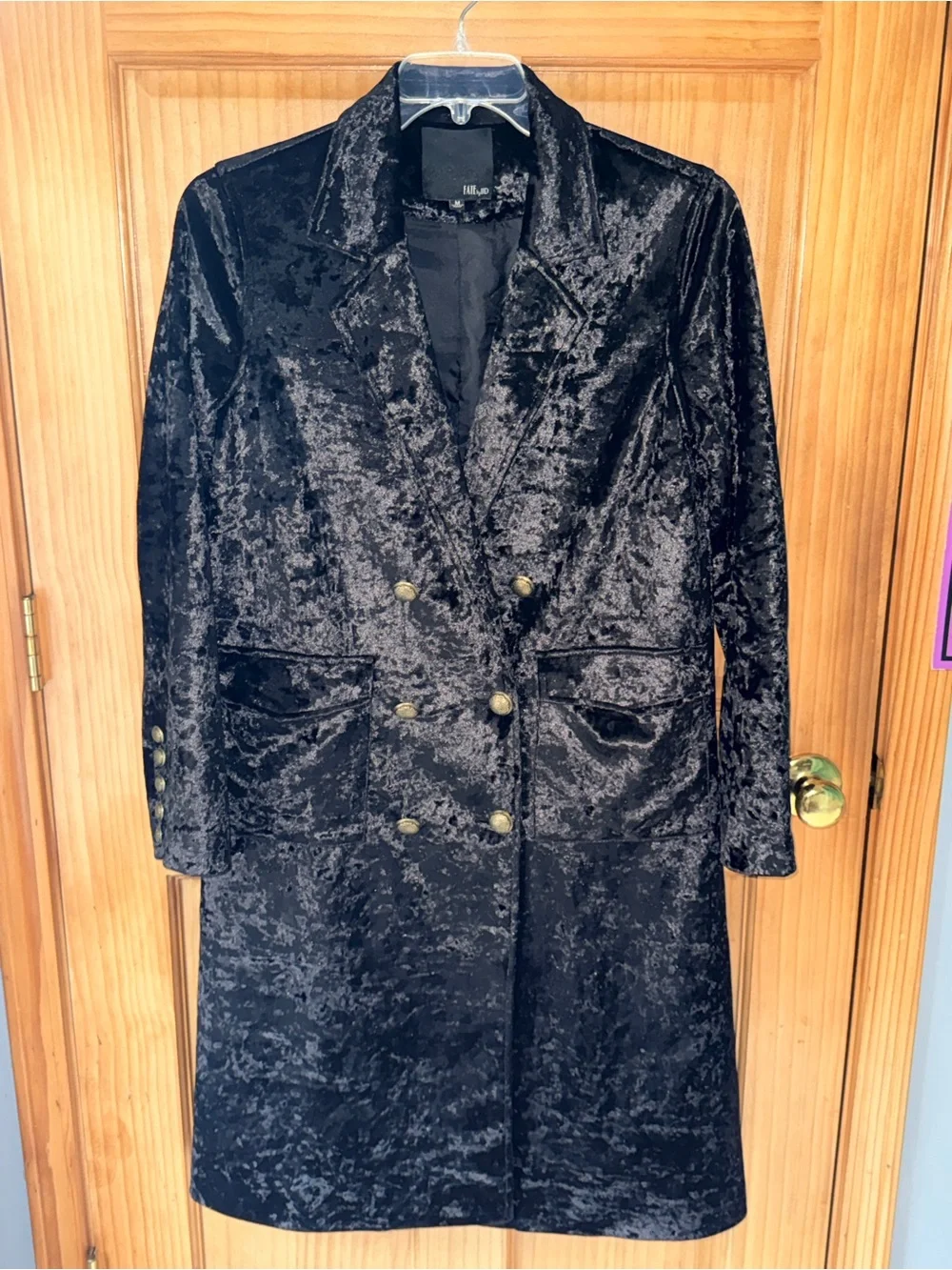 Fate Women’s Double-Breasted Black Crushed Velvet Trench Coat-M-EC